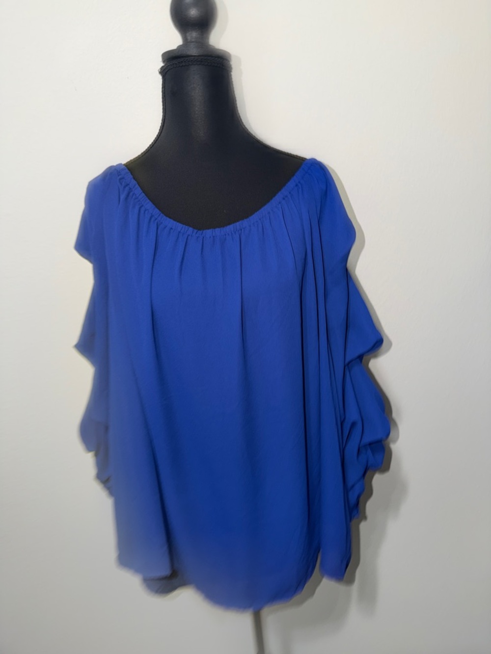 Catherine Malandrino Royal Blue Off-Shoulder Ruffle Top. SU26